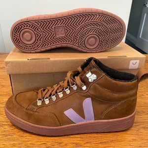 Veja Nubuck Leather Hightop Sneakers Sz 9